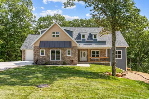 680 Highpoints Rdg, Branson, MO 65616