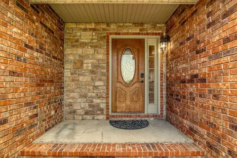 780 S Timber Ridge Dr, Nixa, MO 65714 photo 5