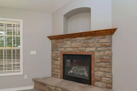 780 S Timber Ridge Dr, Nixa, MO 65714 photo 15