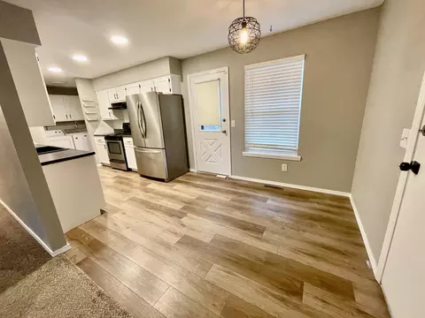 709 E Scott Wayne Dr, Nixa, MO 65714 photo 3
