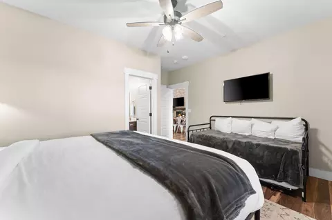 Bedroom - 440 Lake Front Dr, Branson, MO 65616 photo 13 of 19