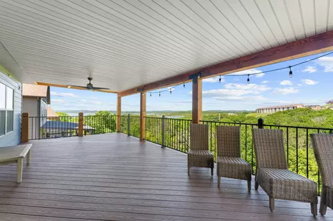 Exterior - 440 Lake Front Dr, Branson, MO 65616 photo 13 of 18
