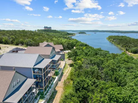 View/Area - 440 Lake Front Dr, Branson, MO 65616 photo 6 of 10
