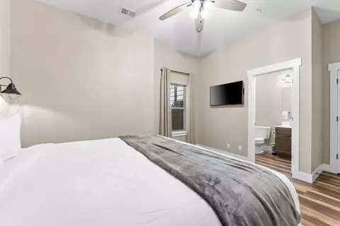 Bedroom - 440 Lake Front Dr, Branson, MO 65616 photo 12 of 19