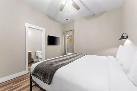 Bedroom - 440 Lake Front Dr, Branson, MO 65616 photo 11 of 19