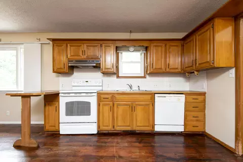 801 N 11th Ave, Ozark, MO 65721 photo 9