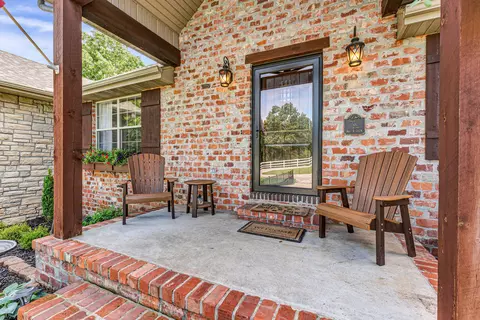 2029 Moon Valley Rd, Ozark, MO 65721 photo 4