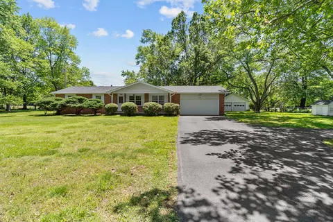 5434 E Riverview St, Springfield, MO 65809 photo 3