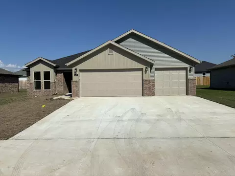 2477 E Timber Oak St, Republic, MO 65738 photo 1