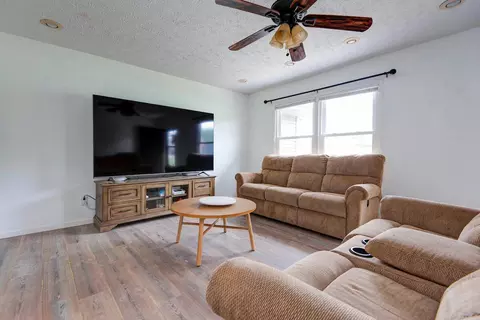 701 Spruce St, Nixa, MO 65714 photo 5