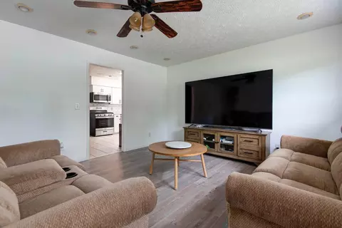 701 Spruce St, Nixa, MO 65714 photo 4