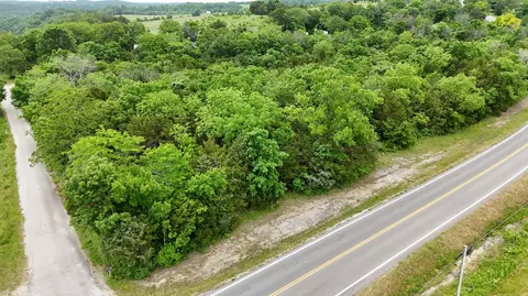 000 State Hwy 86, Eagle Rock, MO 65641