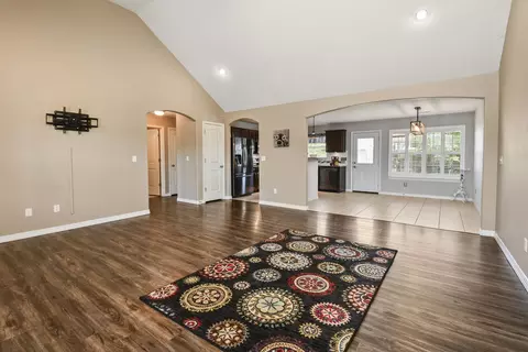 455 Holts Lake Dr, Branson, MO 65616 photo 9