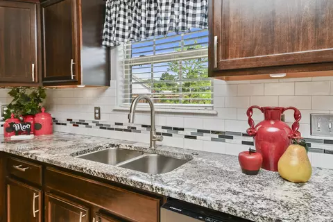 455 Holts Lake Dr, Branson, MO 65616 photo 17