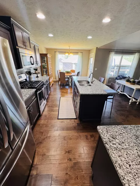 607 E Selby Dr, Nixa, MO 65714 photo 7