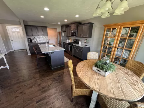 607 E Selby Dr, Nixa, MO 65714 photo 5