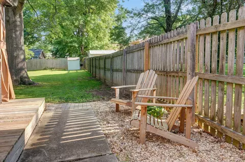 1325 E Lakewood St, Springfield, MO 65804 photo 27