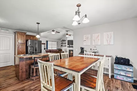 208 Dixie Ave, Clever, MO 65631 photo 13