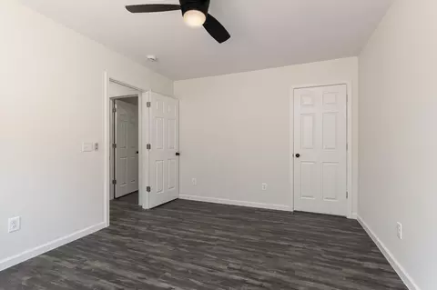 302 E College St, Crane, MO 65633 photo 14