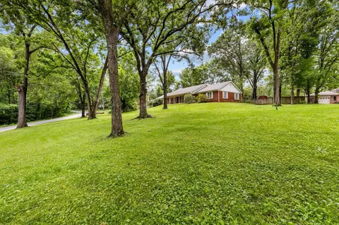 2538 E Wildwood Rd, Springfield, MO 65804 photo 18