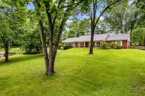2538 E Wildwood Rd, Springfield, MO 65804 photo 11