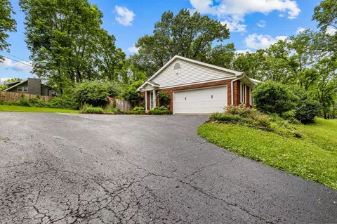 2538 E Wildwood Rd, Springfield, MO 65804 photo 14