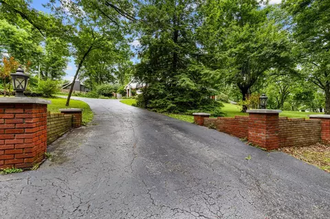 2538 E Wildwood Rd, Springfield, MO 65804 photo 13