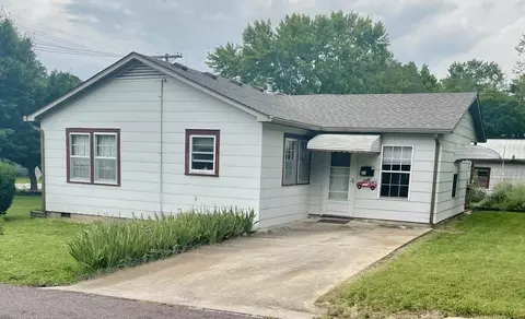 1310 9th St, Monett, MO 65708 photo 2
