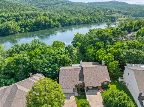 View/Area - 200 Eagle Pointe Dr, Branson, MO 65616 photo 1 of 4