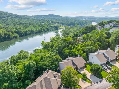 View/Area - 200 Eagle Pointe Dr, Branson, MO 65616 photo 3 of 4