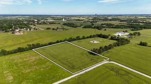 000 Private Road 2018, Monett, MO 65708