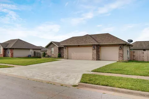 5618 W Sugar Pine Dr, Springfield, MO 65802 photo 2