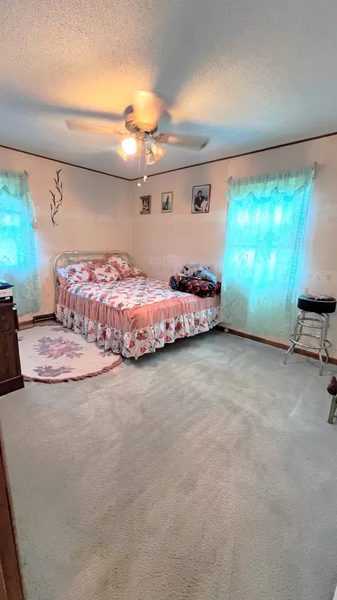 Bedroom - 113 Circle Dr, Monett, MO 65708 photo 1 of 3