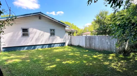 Exterior - 113 Circle Dr, Monett, MO 65708 photo 3 of 4