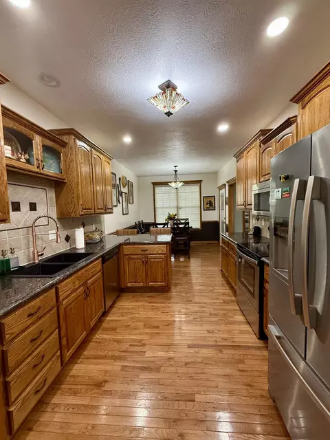 705 E Meramec Ln, Nixa, MO 65714 photo 12