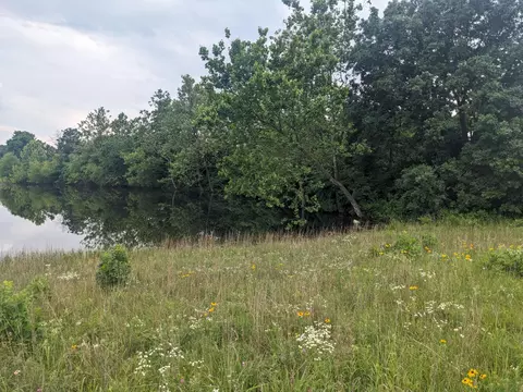 000 Bison Rd, Crocker, MO 65452