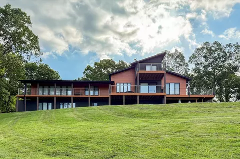210 Oakside Rdg, Cape Fair, MO 65624 photo 1