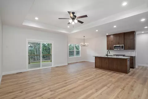 1442 N Collins Dr, Republic, MO 65738 photo 8