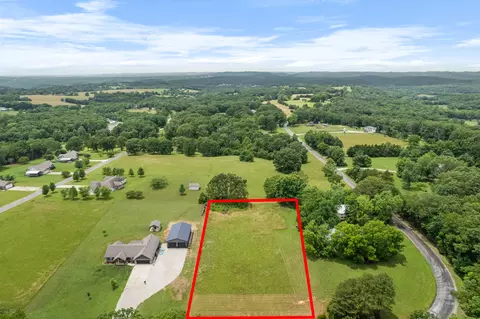 605 Hulls Ford Rd, Taneyville, MO 65759