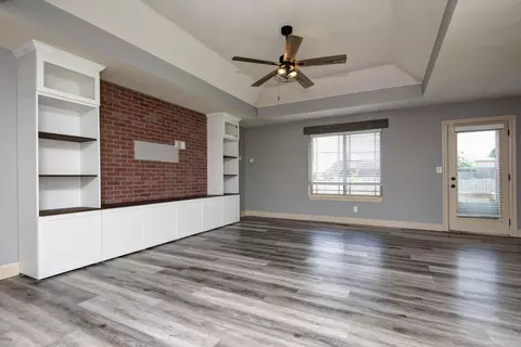 4528 Somerset Dr, Battlefield, MO 65619 photo 6