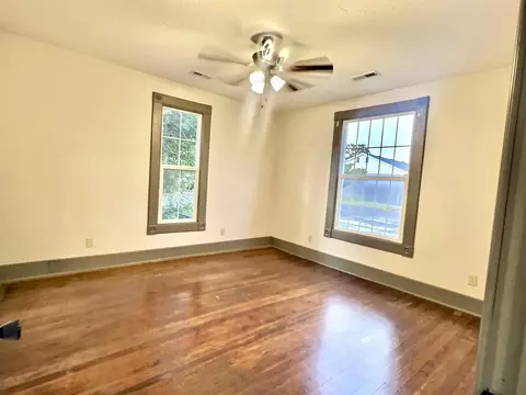 908 3rd St, Monett, MO 65708 photo 9
