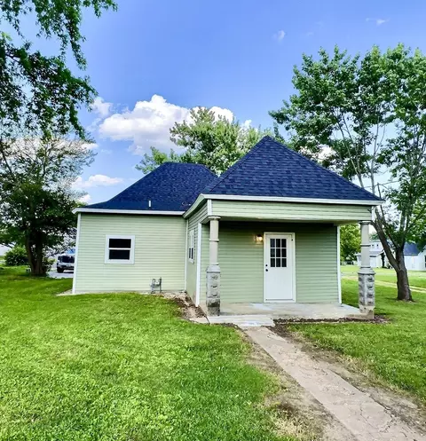 908 3rd St, Monett, MO 65708 photo 11