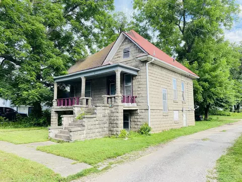 103 E Dunn St, Monett, MO 65708 photo 2