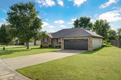 795 S Saratoga St, Willard, MO 65781 photo 3
