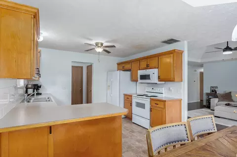 795 S Saratoga St, Willard, MO 65781 photo 11
