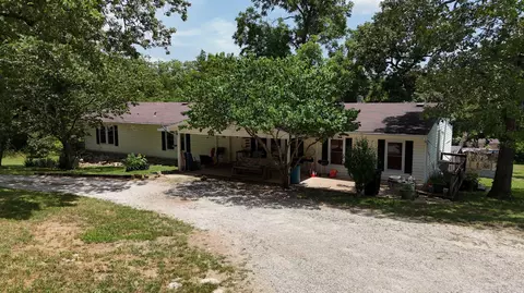 32773 State Hwy 86, Eagle Rock, MO 65641