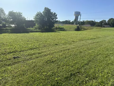 1703 S 10th Ave, Ozark, MO 65721