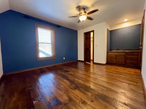 1724 E Buena Vista St, Springfield, MO 65804 photo 40