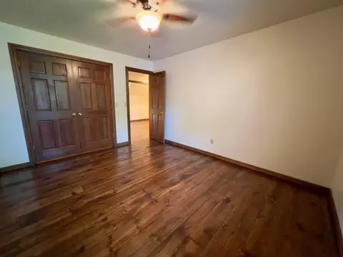 1724 E Buena Vista St, Springfield, MO 65804 photo 49