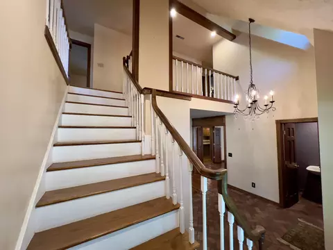 1724 E Buena Vista St, Springfield, MO 65804 photo 7